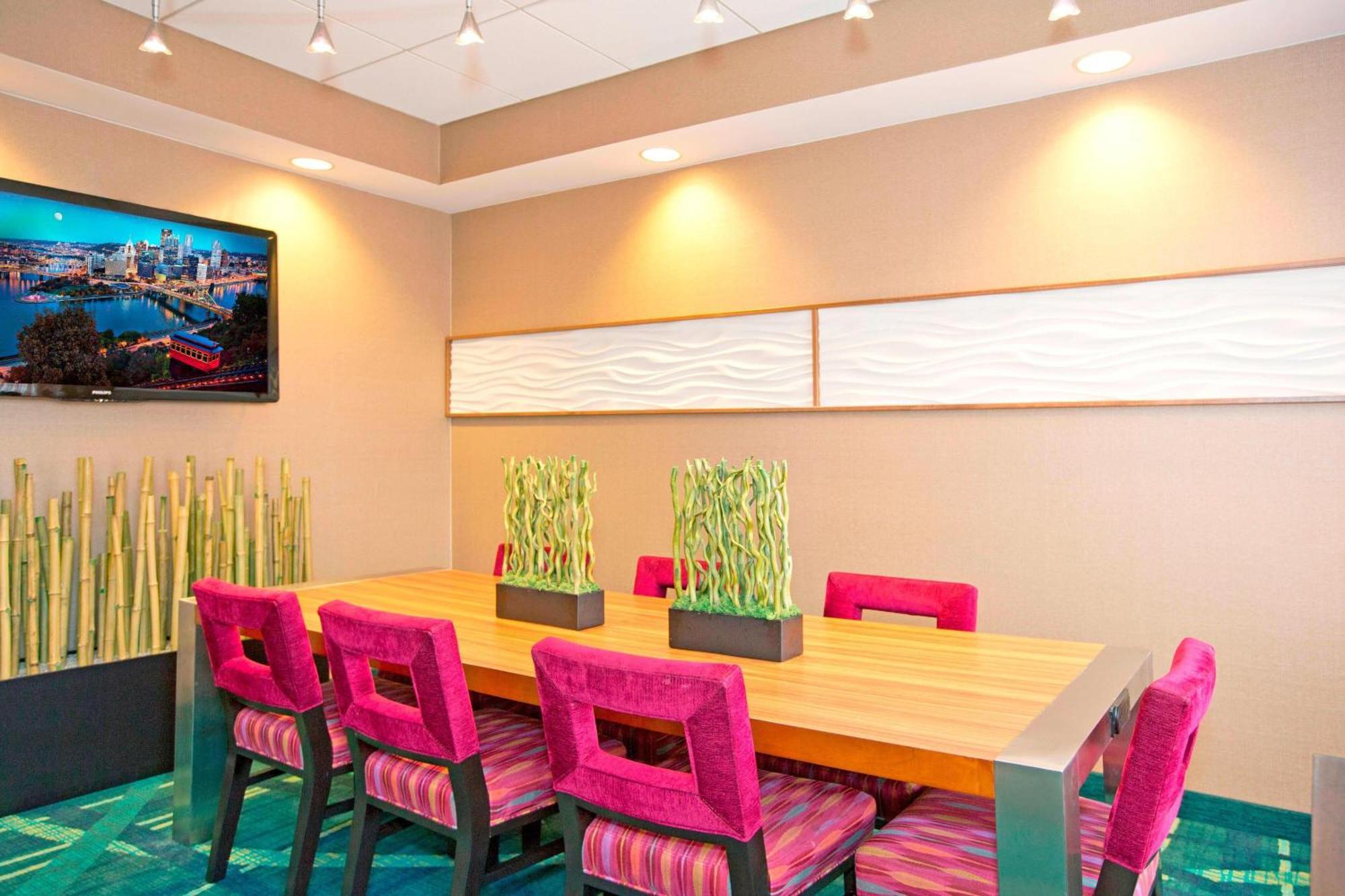 Springhill Suites Pittsburgh Monroeville Exterior foto
